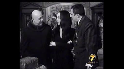 la famiglia addams 1x23