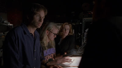 The X-Files S03E02 - Paper Clip.